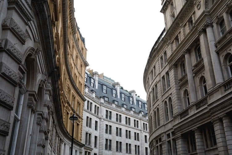 Tips to Land a Paid Internship in London: Resume